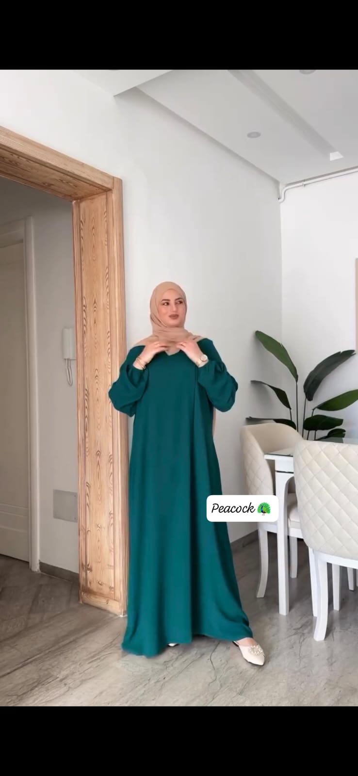 "Elegant Abayas β Grace in Every Fold"